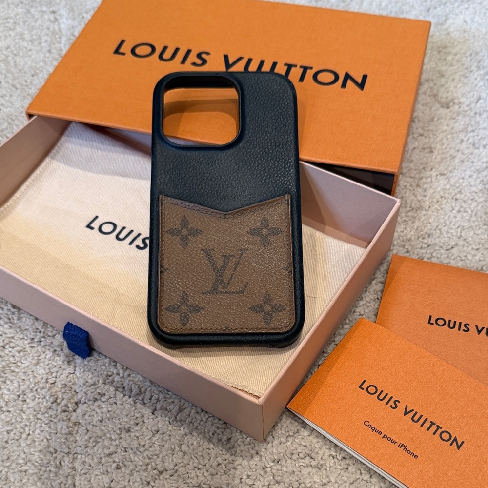 Louis Vuitton iPhone 14 Pro Case